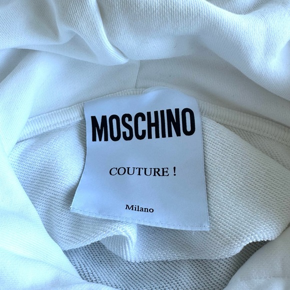 Authentic MOSCHINO Couture “I DON’T SPEAK ITALIAN BUT I DO SPEAK MOSCHINO Hoodie - Picture 9 of 14